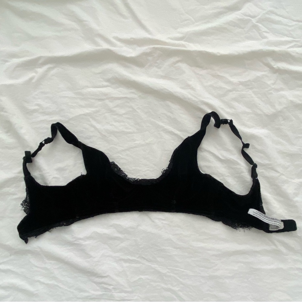 Black velvet and Lace Bra